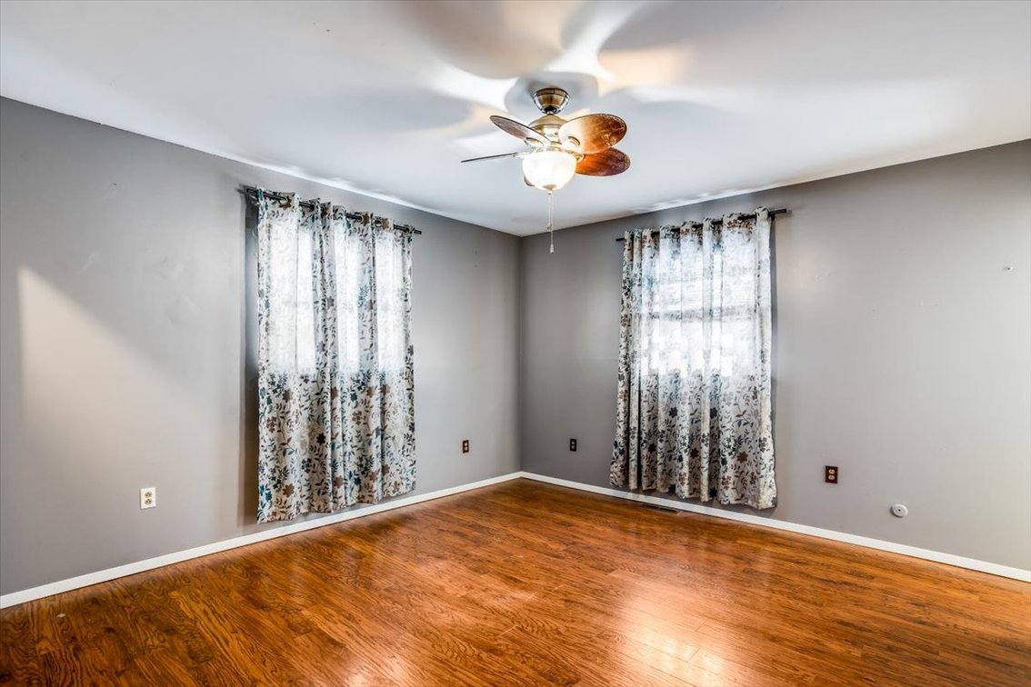 Image for 1463 SW 90th Street