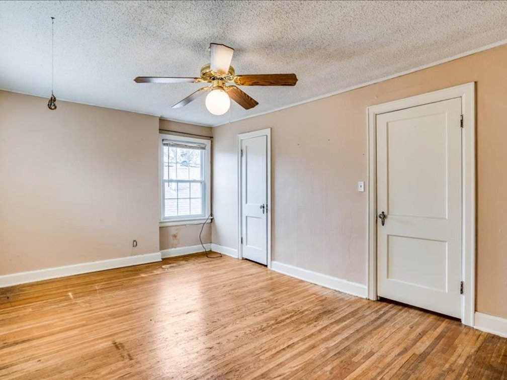 Image for 501 N Crestway (4326 E Central Ave)