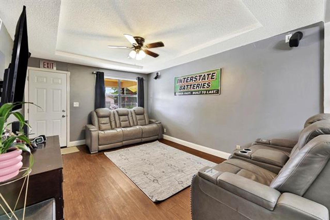Image for 511 N Madison Ave