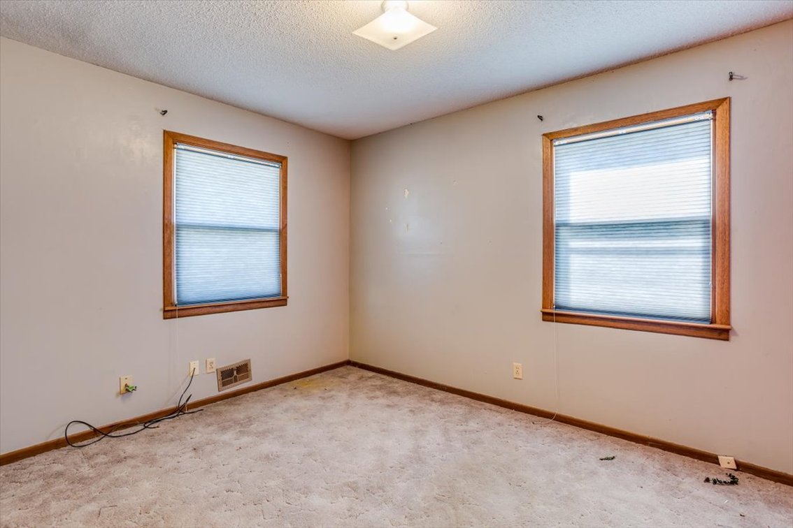 Image for 311 N Burns Ave