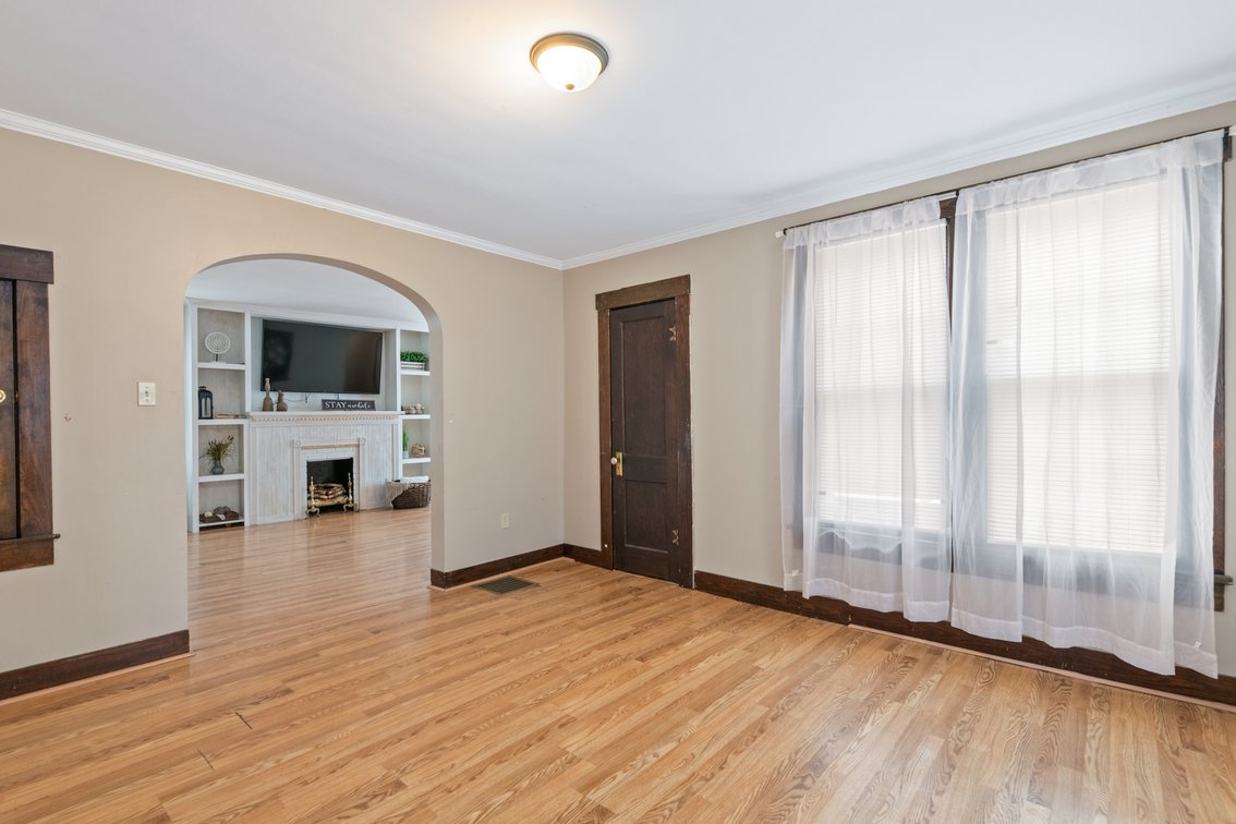 Image for 406 E 3rd Street, Newton