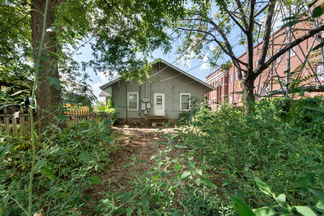 Image for 522 N School, Augusta