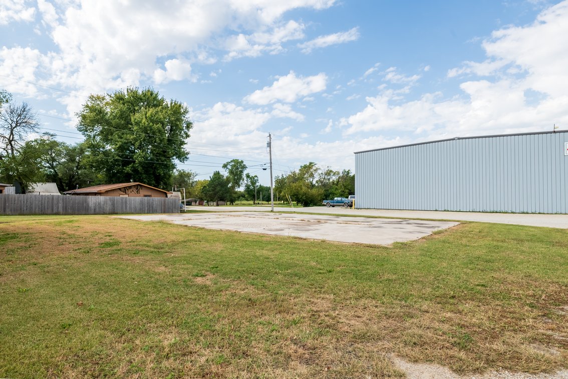 Image for 308 W Main Street, Oxford