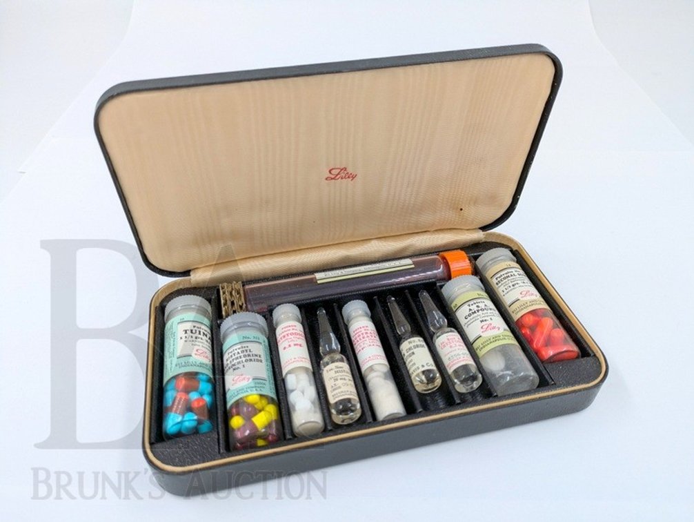 (1940'S) PHARMACEUTICAL SALESMAN SAMPLE