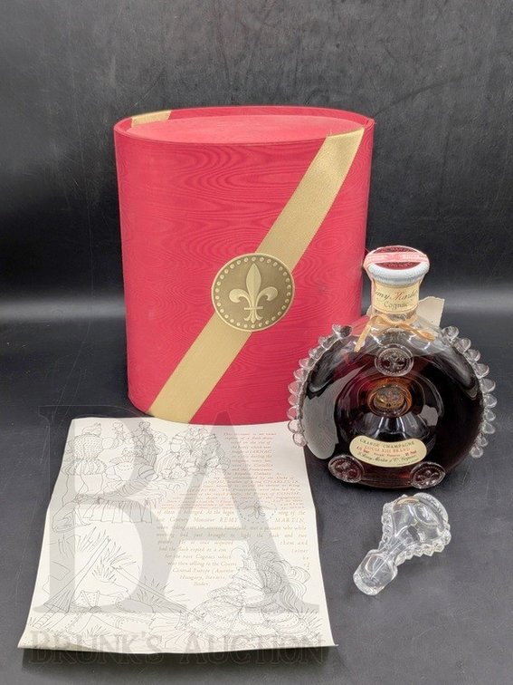 BACCARAT LOUIS XIII CYRSTAL COGNAC DECANTER