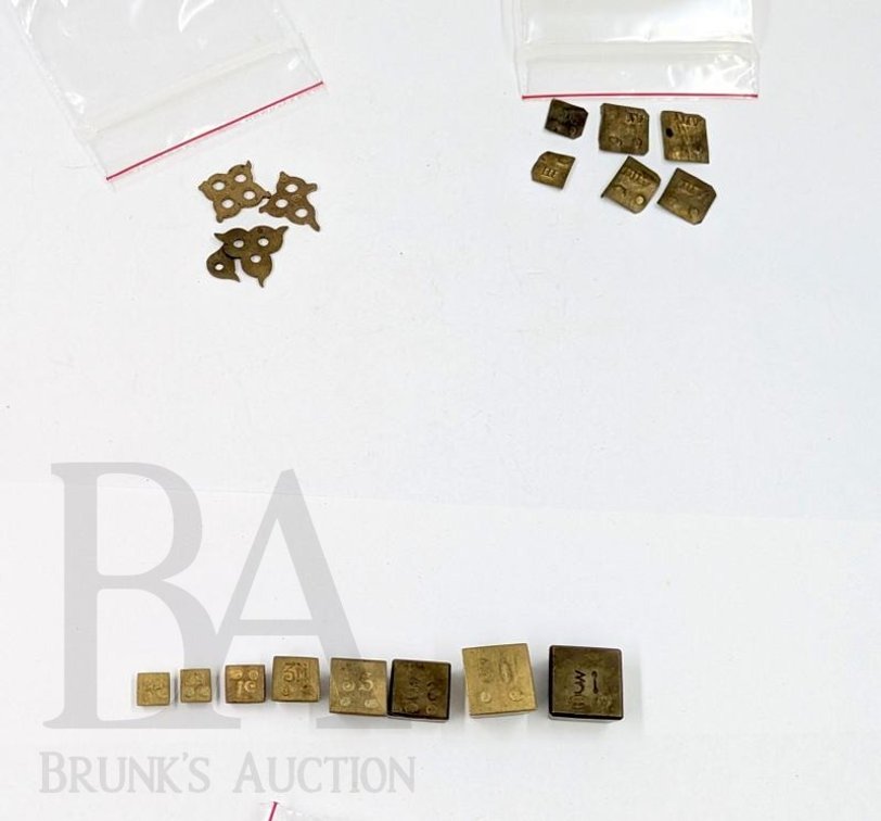 (18) BRASS APOTHOCARY WEIGHTS