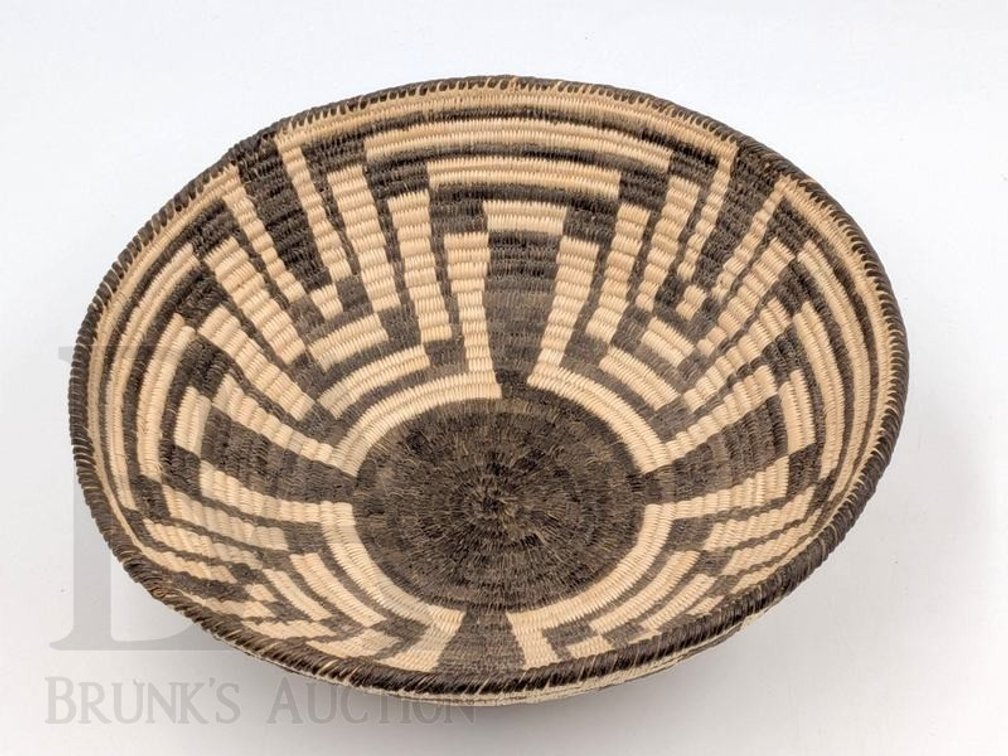 TOHONO O'ODHAM WOVEN BASKET