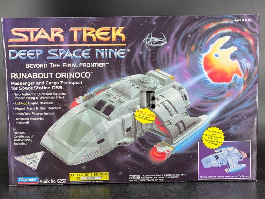 1994 Star Trek DS9 Runabout Orinoco Playmates 6252 Collector's Edition 088993