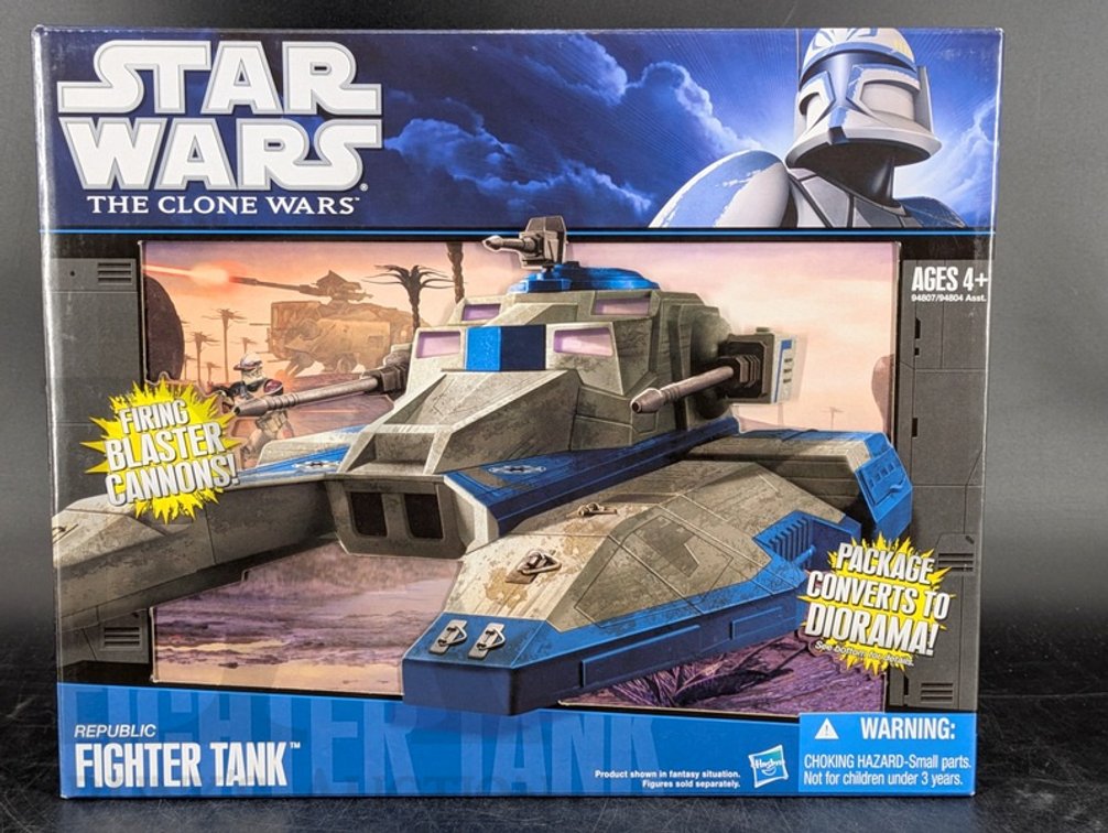 Star Wars The Clone Wars Republic Fighter Tank by Hasbro, Unopened Box