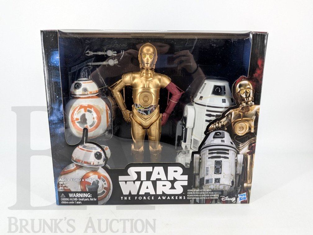 2015 Star Wars The Force Awakens BB-8, C-3PO, R2-D2 Figure Set Hasbro Disney