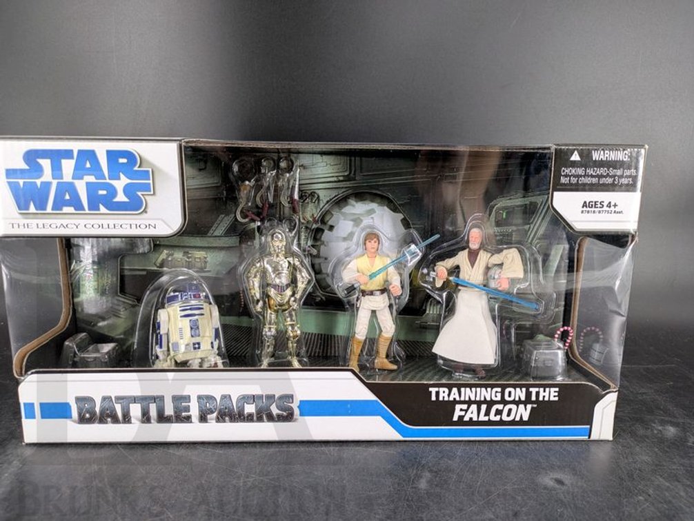 2008 Star Wars Legacy Collection Battle Packs Training on the Falcon NIB Hasbro