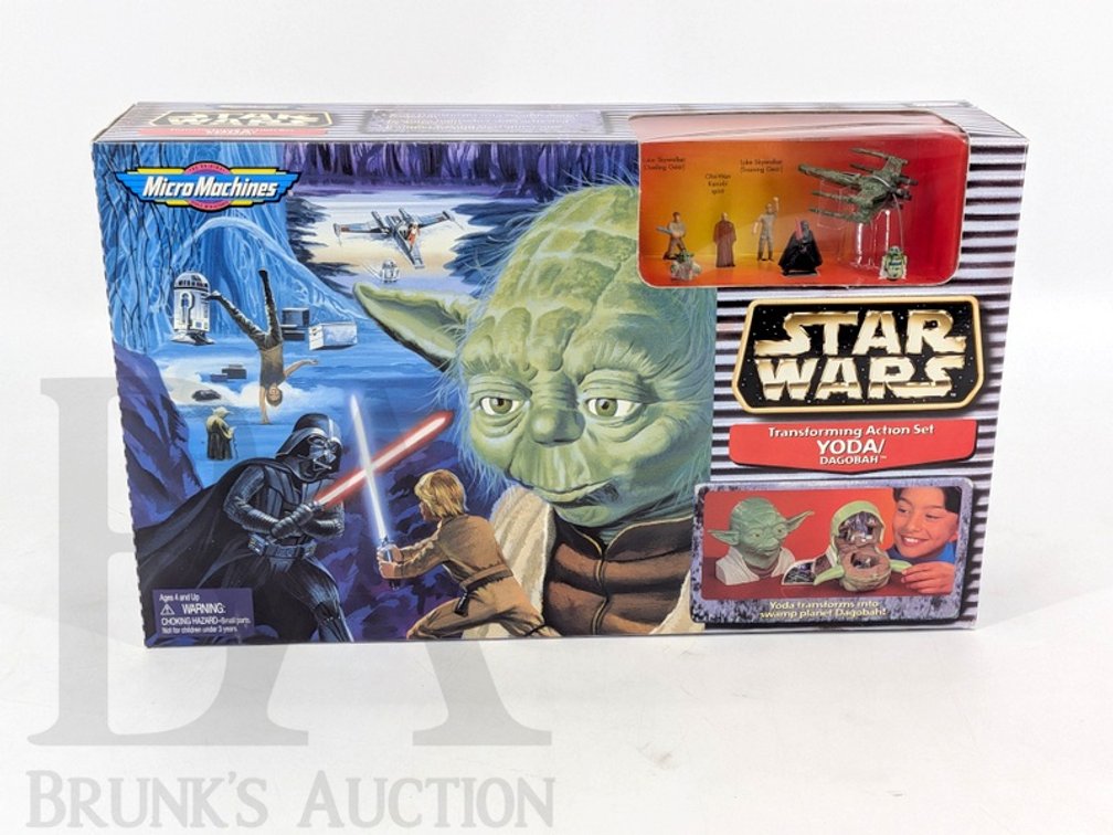 1997 Micro Machines Star Wars Transforming Action Set Yoda Dagobah Boxed