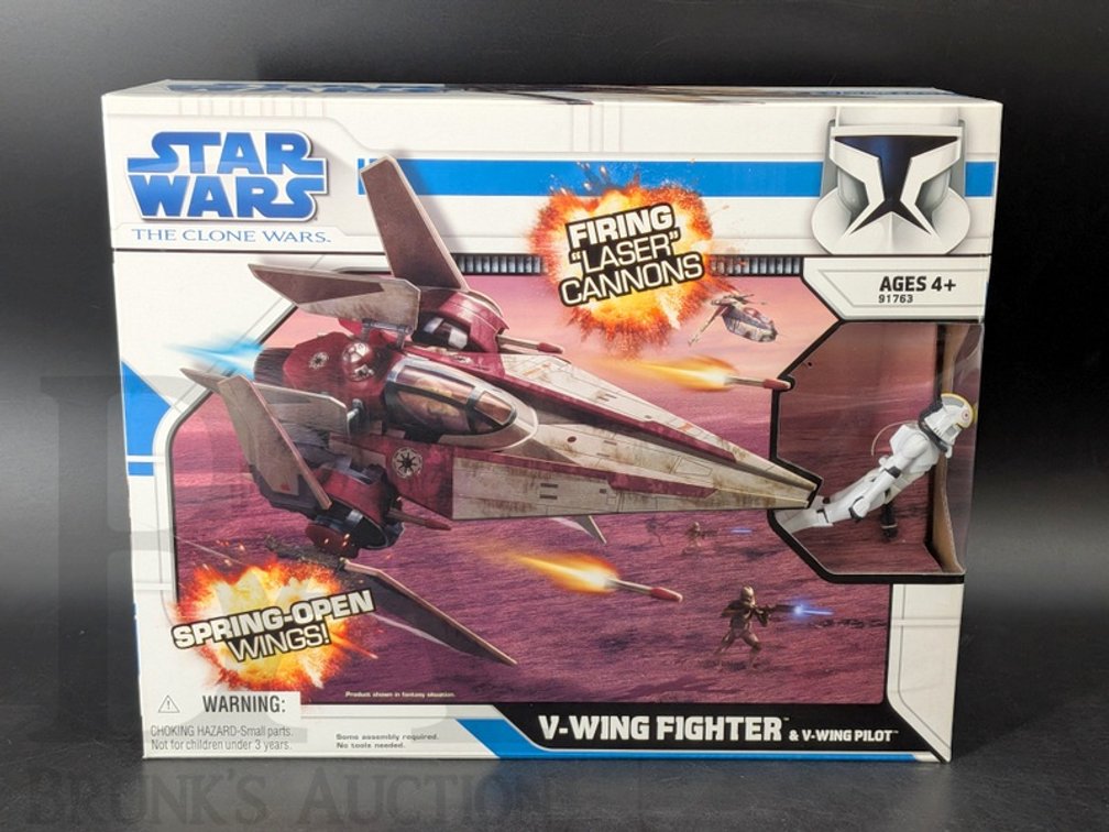 2008 Star Wars The Clone Wars V-Wing Fighter & V-Wing Pilot Hasbro 91763, Sealed