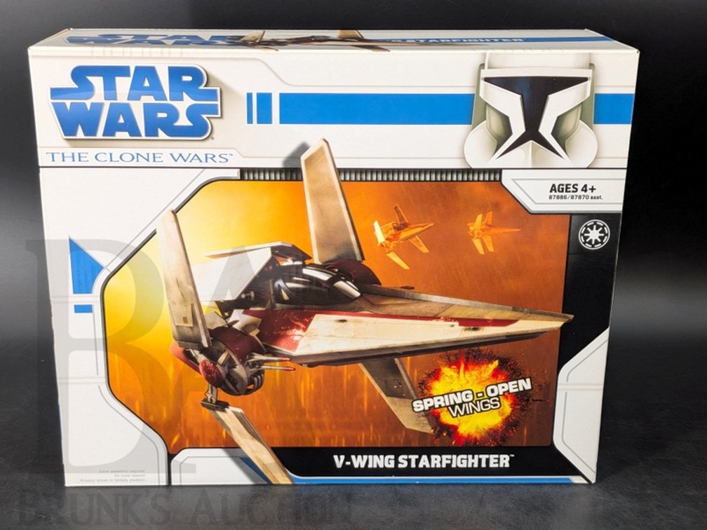 2008 Star Wars The Clone Wars V-Wing Starfighter by Hasbro in Box