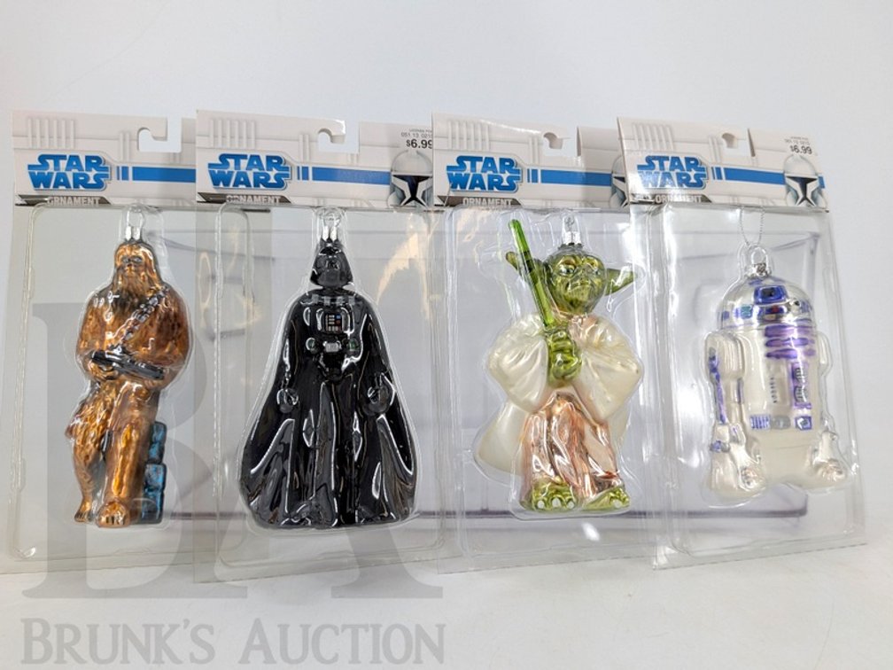 (4) 2008 Star Wars Glass Ornaments Chewbacca, Darth Vader, Yoda, R2-D2, Hallmark