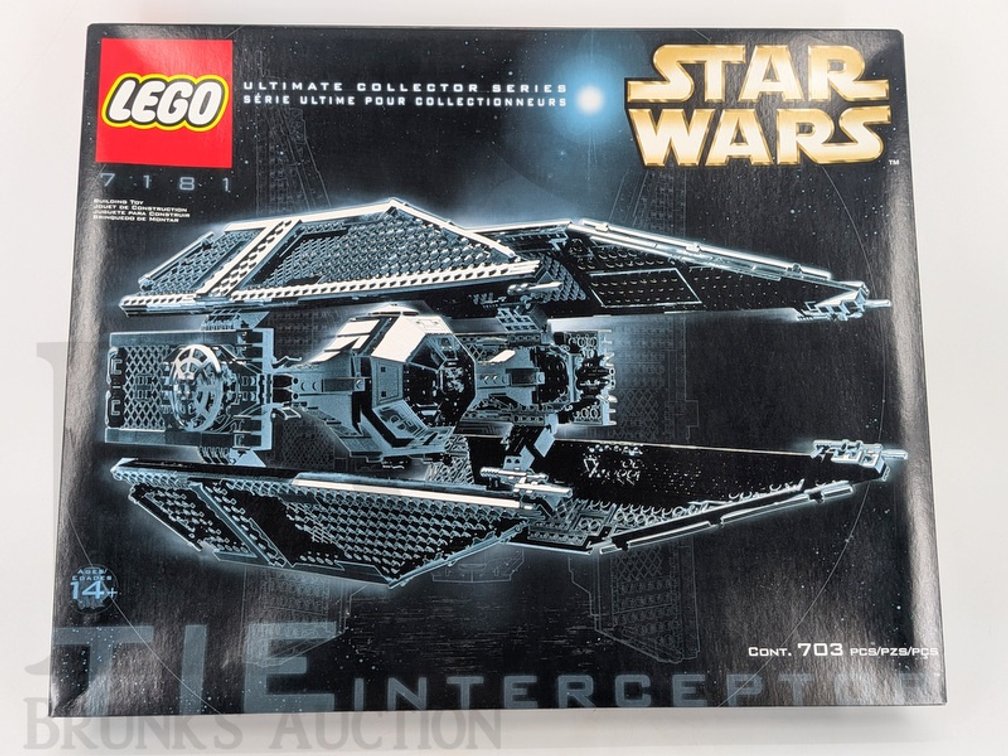 2000 LEGO Star Wars Ultimate Collector Series TIE Interceptor 7181, 703 Pieces, Sealed