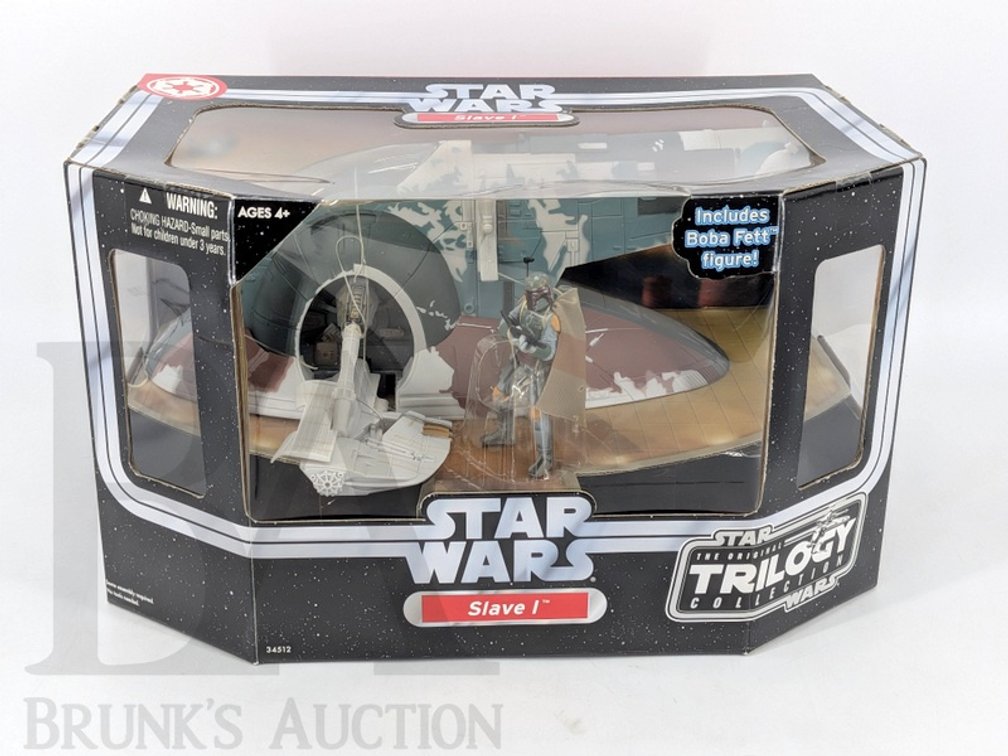 2004 Star Wars Trilogy Slave I with Boba Fett Hasbro Original Trilogy Collection NEW