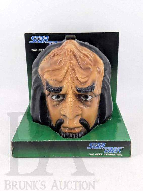 1993 Star Trek The Next Generation Klingon Bank in Original Packaging