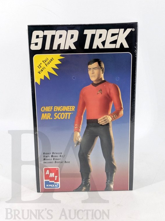 1994 Star Trek Chief Engineer Mr. Scott 12" Vinyl Model Kit AMT/ERTL Factory Sealed