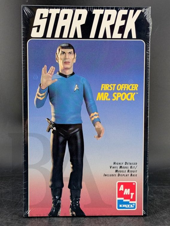 1995 Star Trek First Officer Mr. Spock AMT/ERTL Collector's Edition Model Kit