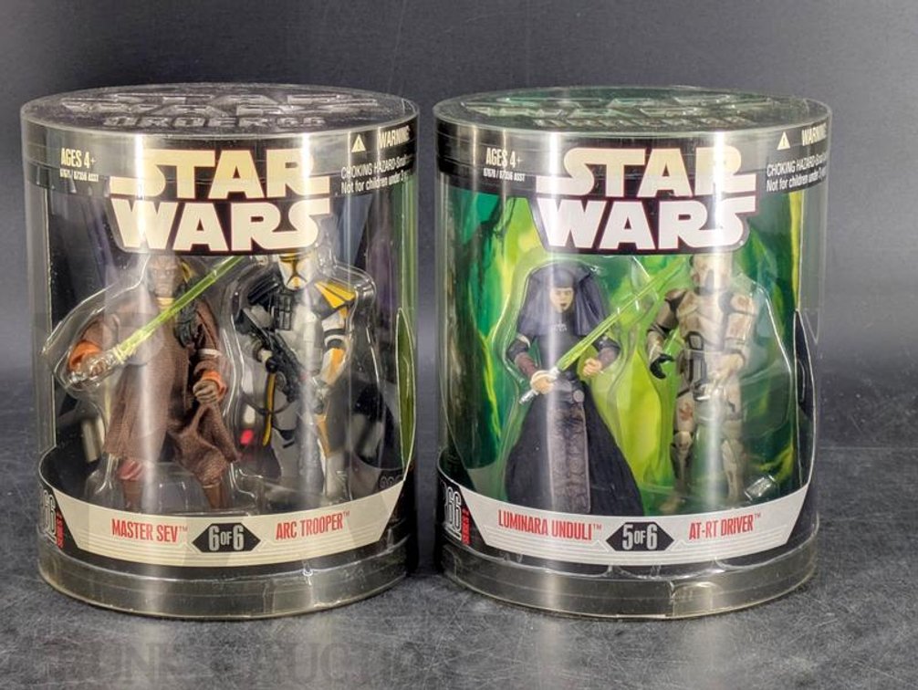 (2) 2007 Star Wars Order 66 Master Sev ARC Trooper Luminara Unduli AT-RT Driver Sets