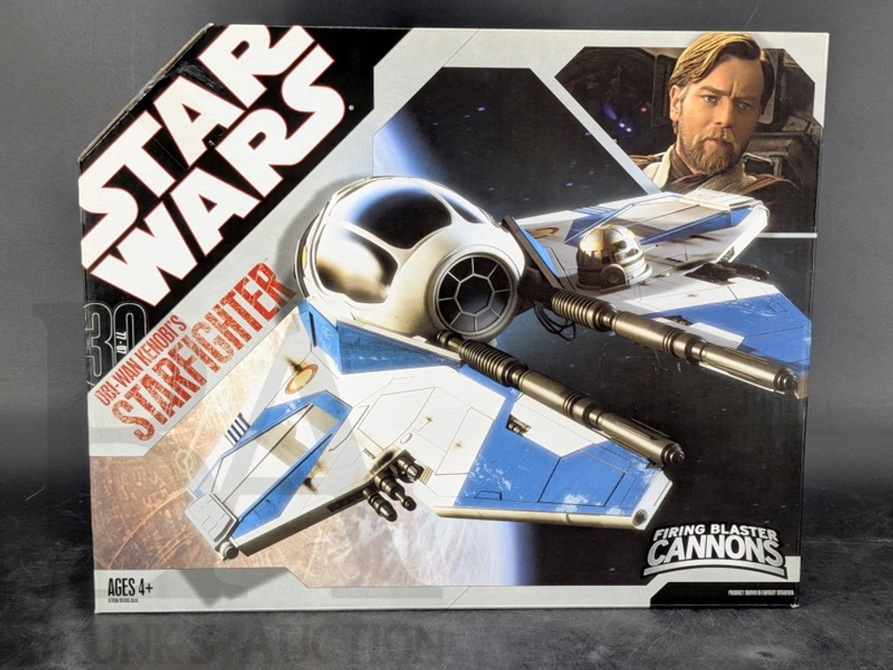 2007 Star Wars Obi-Wan Kenobi's Starfighter Hasbro Vehicle Firing Blaster Cannons
