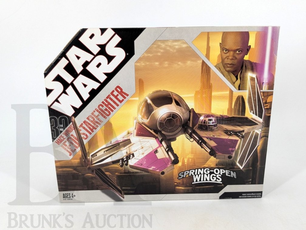 2007 Star Wars Mace Windu's Jedi Starfighter Hasbro 87159 Spring-Open Wings New