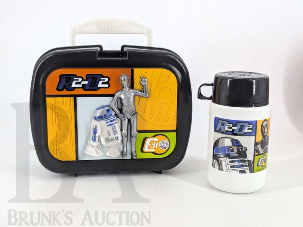 2002 Thermos Star Wars R2-D2 and C-3PO Lunchbox and Thermos Set