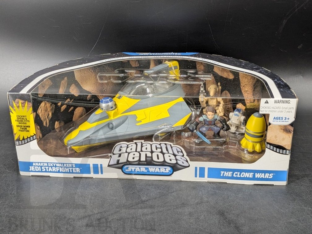 2009 Star Wars Galactic Heroes Anakin Skywalker's Jedi Starfighter Boxed Set by Hasbro