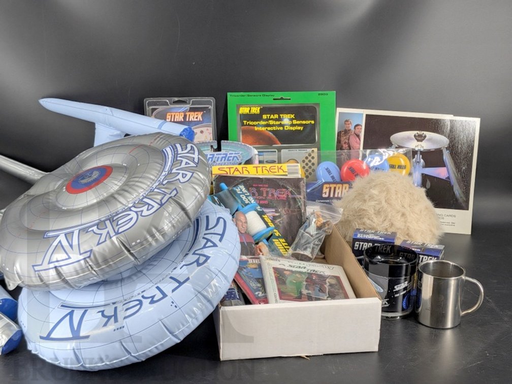 Star Trek Collectibles, Toys, Figures, Discs, Coins, and Memorabilia