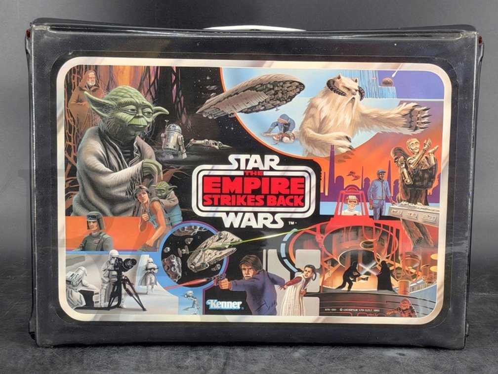 1982 Star Wars Empire Strikes Back Kenner Action Figure Collector's Case With Inserts