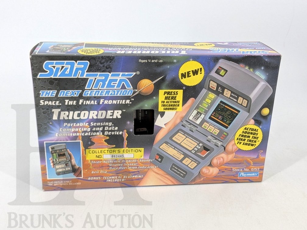 1993 Star Trek The Next Generation Tricorder Collector's Edition by Playmates