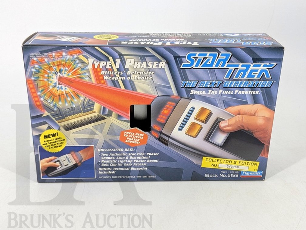 1994 Star Trek TNG Type 1 Phaser Collector's Edition Boxed Playmates No. 6159