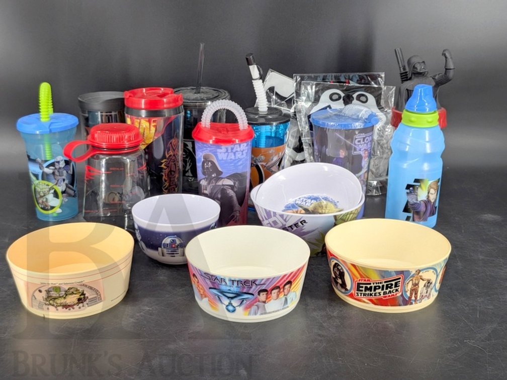 Star Wars & Star Trek Plastic Bowls and Drinkware, 1980-2014