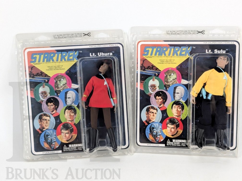 (2) 2008 Star Trek 8 Inch Retro Cloth Figures Lt. Uhura and Lt. Sulu Mego Diamond Select