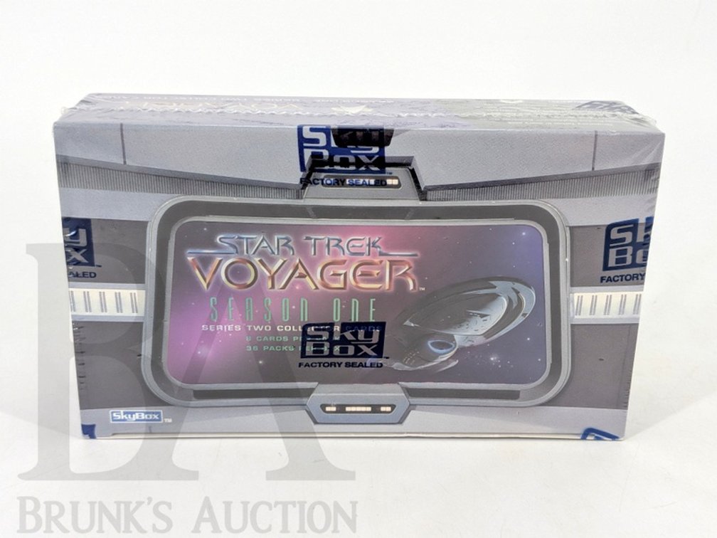 1995 SkyBox Star Trek Voyager Season One Series Two Collector Card Box Factory Sealed