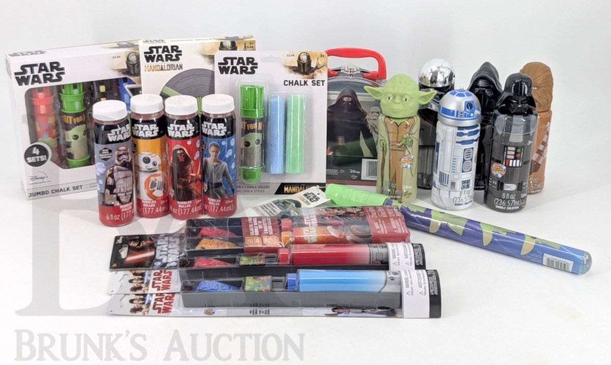 Star Wars Bubble Wands, Chalk Sets, Decals, and Bubble Solutions Assortment