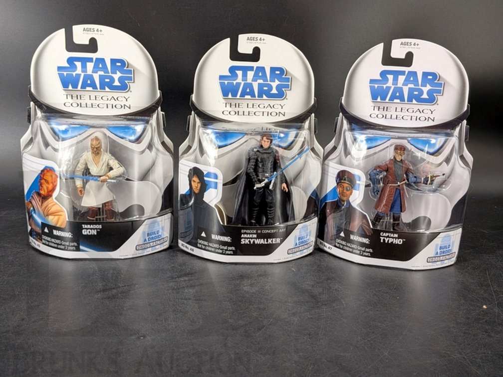 (3) 2009 Star Wars The Legacy Collection Figures Tarados Gon, Anakin Skywalker, Typho