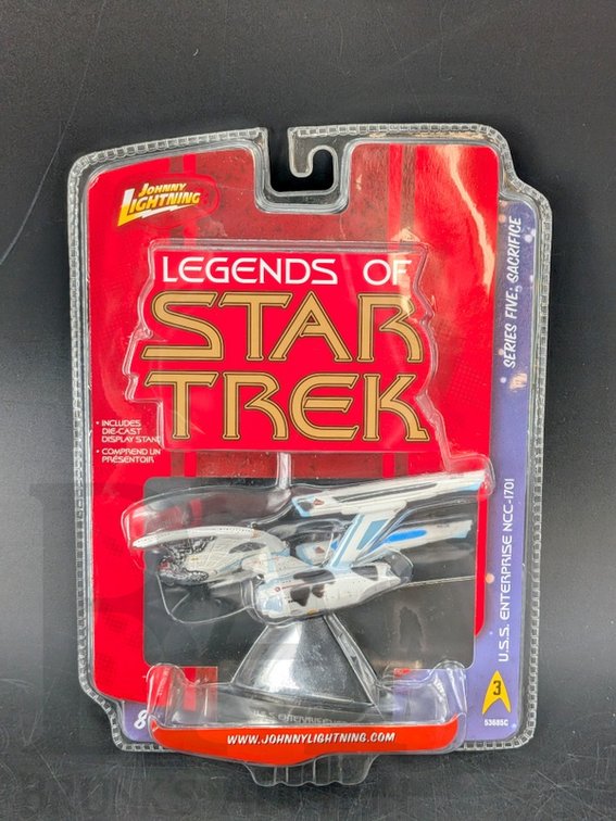2008 Johnny Lightning Legends Of Star Trek U.S.S. Enterprise NCC-1701 Die-Cast Model