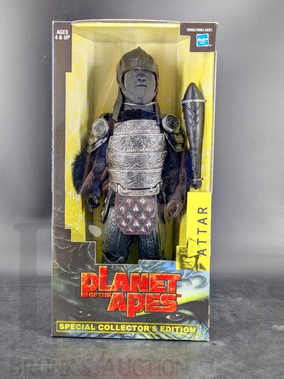 2001 Planet of the Apes Attar Special Collector's Edition Figure Hasbro NIB