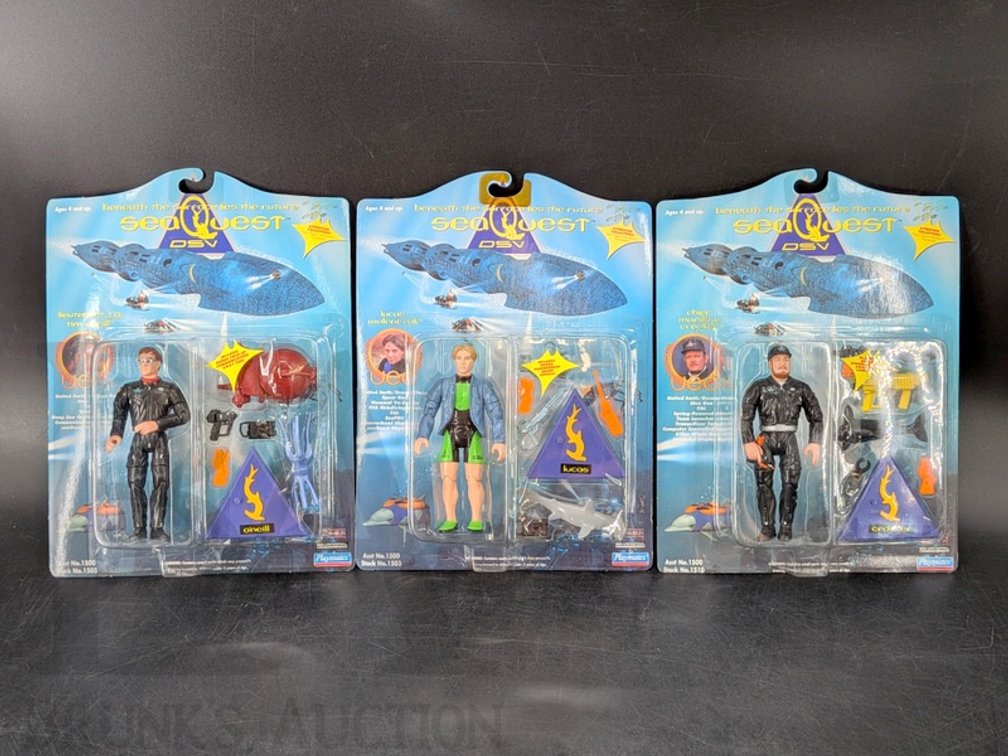 (3) 1993 Playmates SeaQuest DSV Action Figures Crocker, Wolenczak, O'Neill MOC