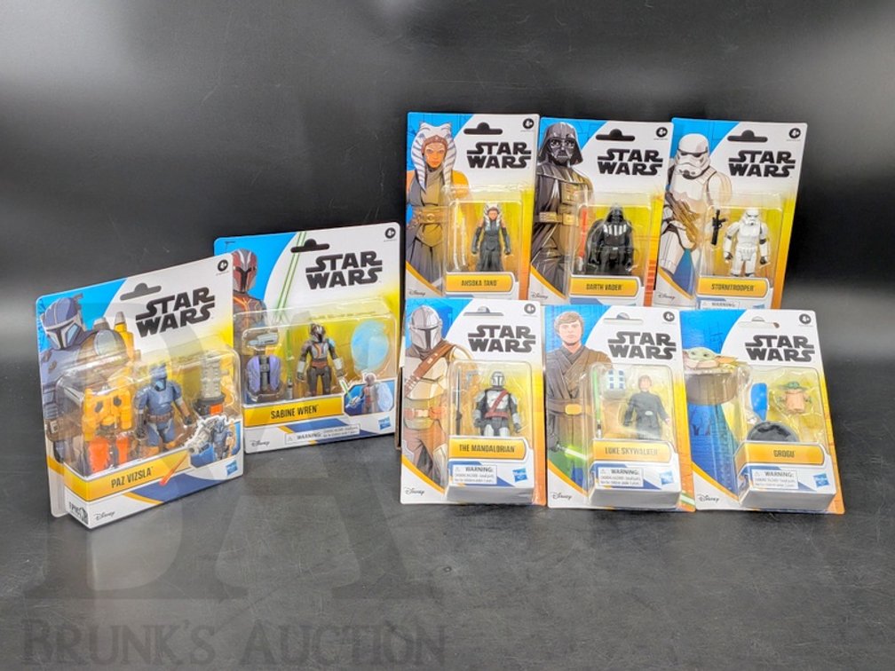 (8) 2024 Hasbro Star Wars Action Figures Mandalorian, Luke, Vader, Grogu, Tano, More