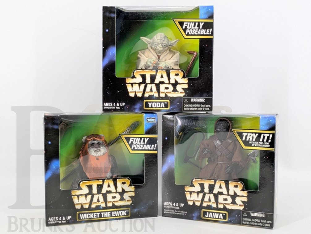 (3) 1997-1998 Star Wars Hasbro Action Figures Yoda Jawa Wicket the Ewok in Box