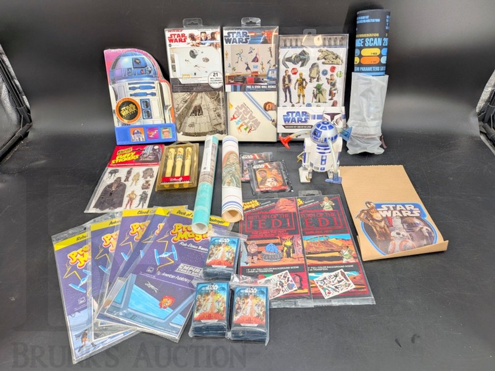 Star Wars Collectibles Assortment Stickers Transfers Decals Figures Books & Pens