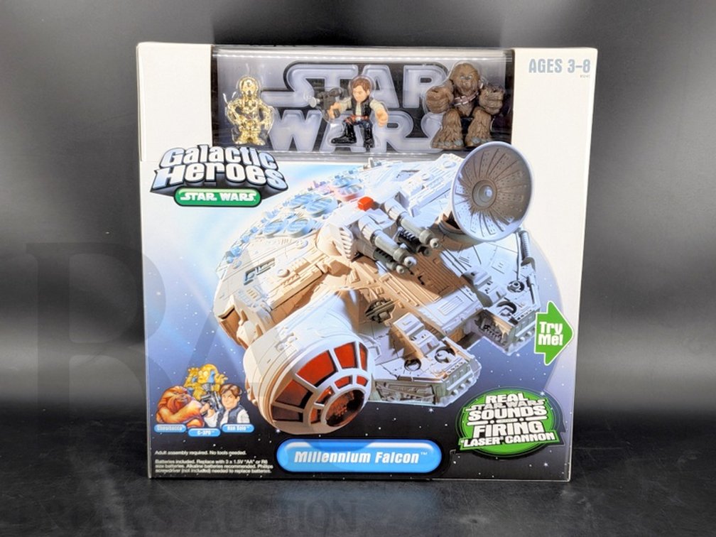 2004 Star Wars Galactic Heroes Millennium Falcon Set with Han Solo Chewbacca C3PO Figures