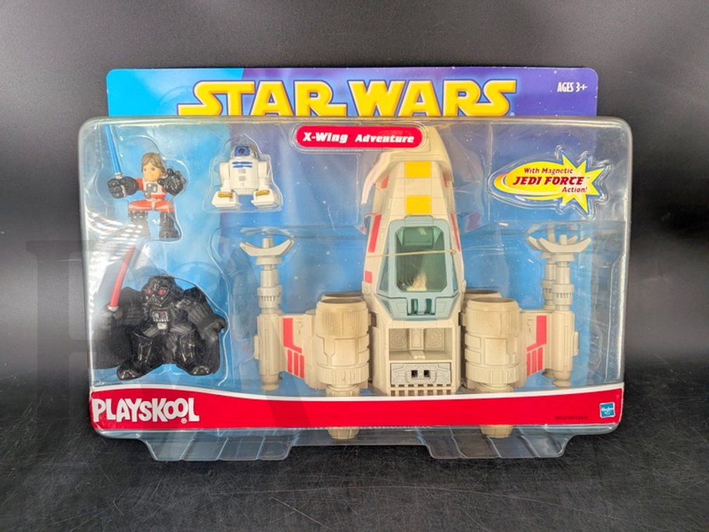 2002 Playskool Star Wars X-Wing Adventure Set Luke Skywalker R2-D2 Darth Vader MIB