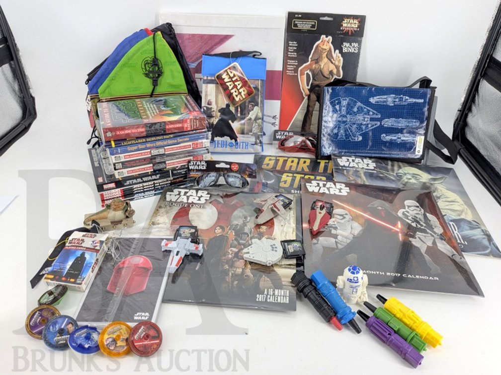 Star Wars and Star Trek Books, Calendars, Toys, Bags, Sunglasses, Collectibles