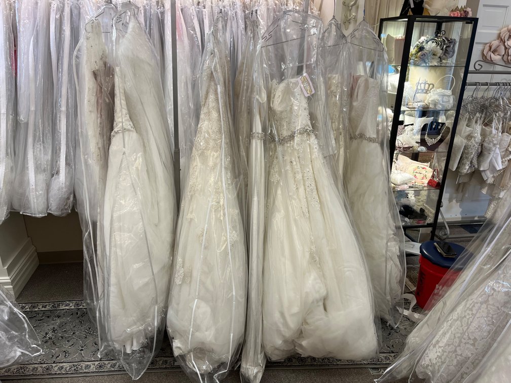 Size 12 Wedding Gowns