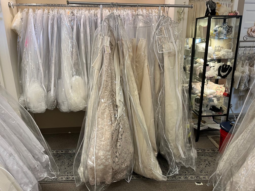 Size 12 Wedding Gowns