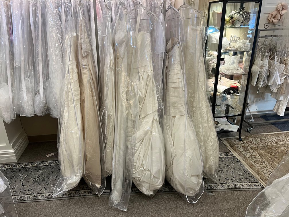 Size 14 Wedding Gowns